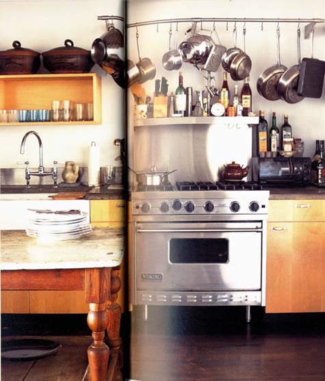 In a busy cook’s kitchen, pick a casual style so that pans and jars are stored in full view and remain easily at hand.